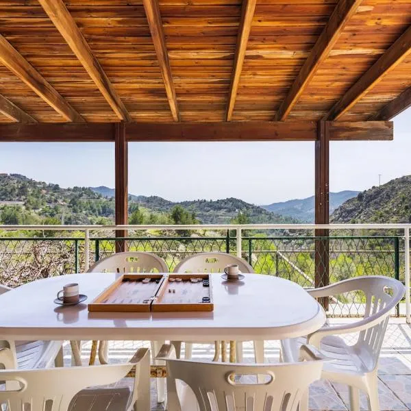 Mountain Retreat, Hotel in Kyperounta