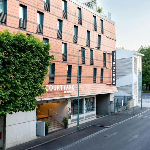 Courtyard by Marriott Paris Arcueil, ξενοδοχείο σε Arcueil