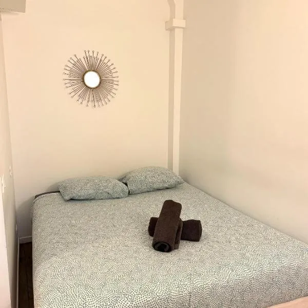 Appartement Bridaine Batignolles Paris, hotel in Paris