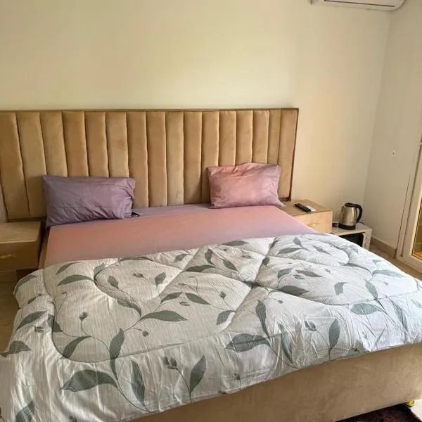 Alone, hotel em Dakar