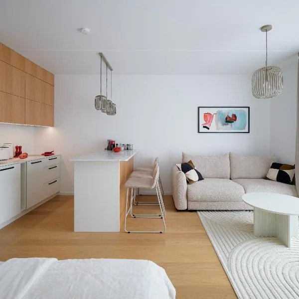 Kotzebue Stay - Elegant Studio, готель у Таллінні