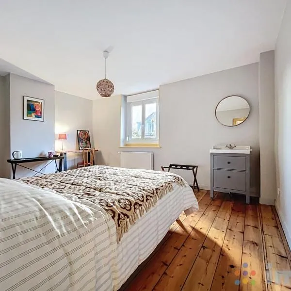 Anavel Atao, Hotel in Lille