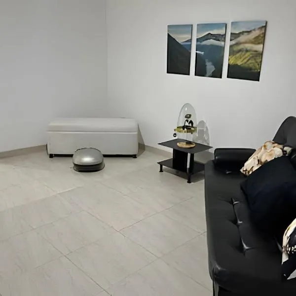 Casa Acogedora y Amplia Estrato 5, hotell sihtkohas Manizales