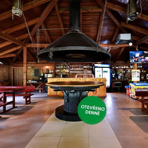 Apartmány & Kemp Sázavský ostrov, hotel v destinaci Sázava