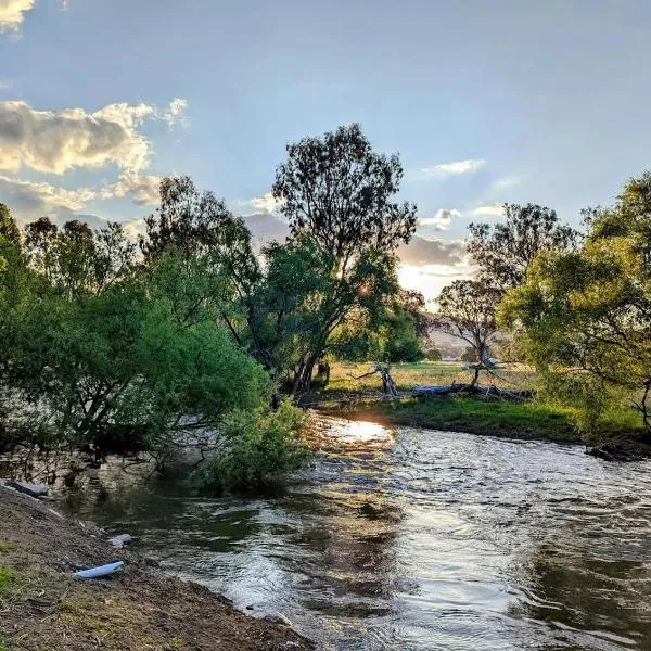 Colac Colac Caravan Park, hotell sihtkohas Corryong