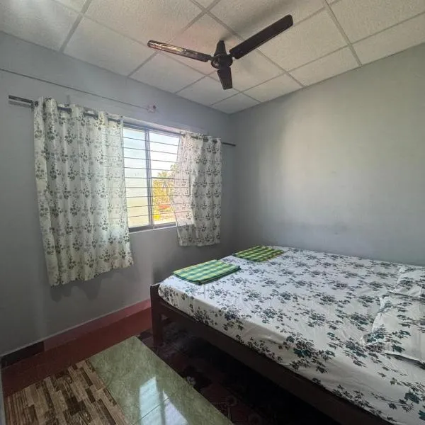 KENSON'S INN - Non AC - 2 Bedroom Apartment: Mangalore şehrinde bir otel