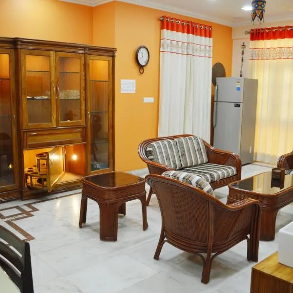 Homestay - Serviced Apartment "ISH Atithya" with Modular Kitchen, various amenities and Complimentary Breakfast in Lucknow, IN, hotel in Lucknow