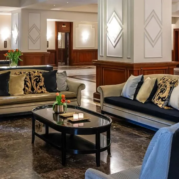 Starhotels Majestic, hotel em Turim