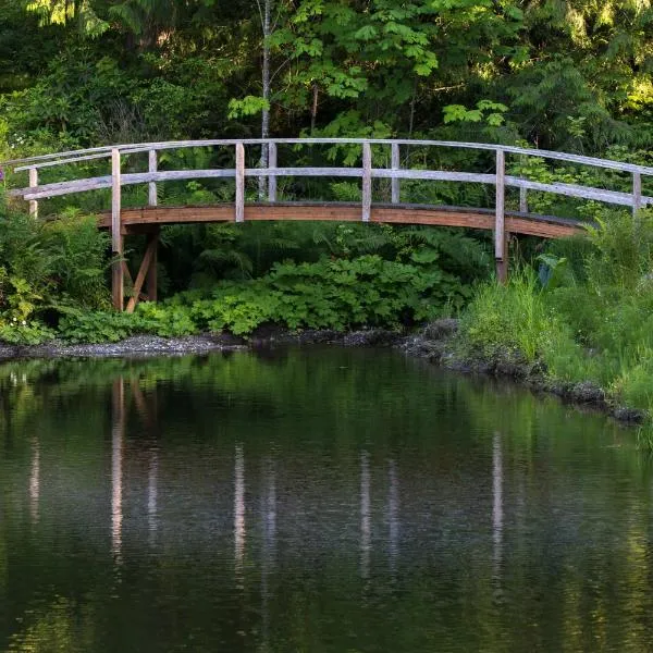 A Hidden Haven Cottages, hotel in Port Angeles