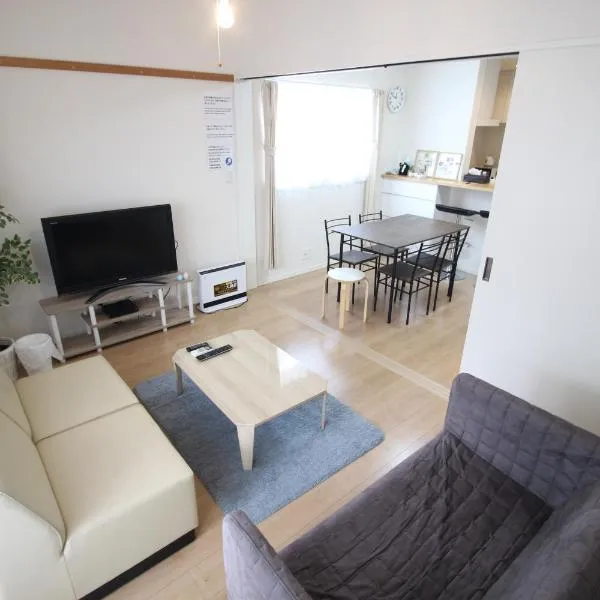 Guesthouse徳島201, hotel v destinaci Tokušima