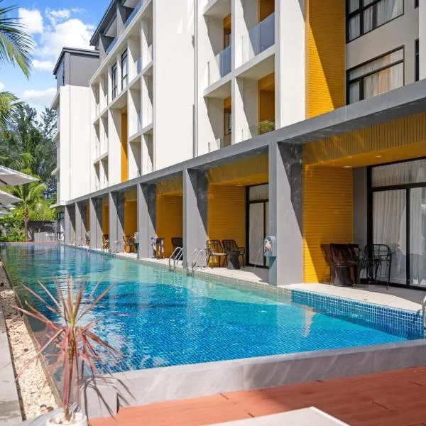 Modern 1506 Condo in Wyndham Gardens on the beach, ξενοδοχείο σε Nai Thon Beach