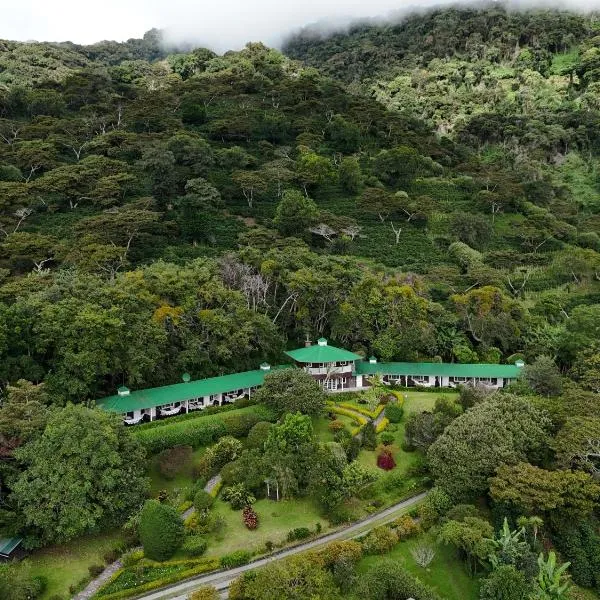 Hotel Finca Lerida Coffee Plantation and Boutique Hotel, hotel in Boquete
