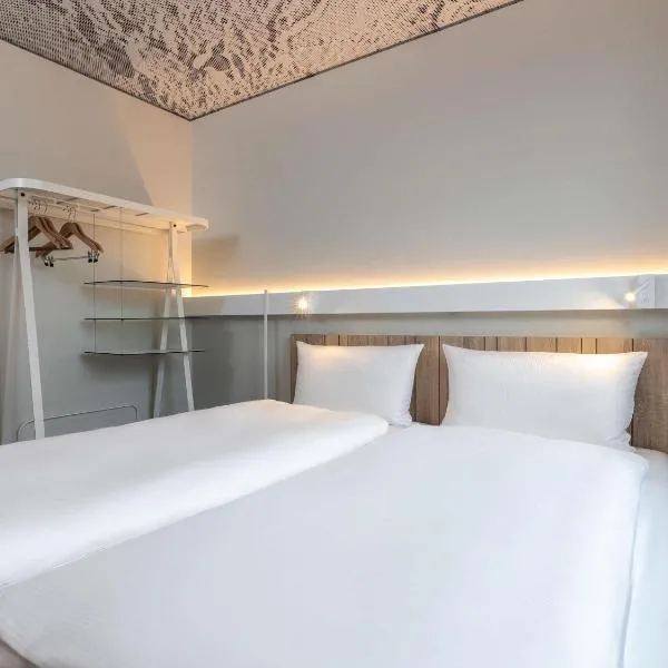 ibis Duesseldorf Airport, готель у Дюссельдорфі