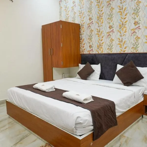 Goyal Hoteliers - Vrindavan, hotel in Vrindāvan