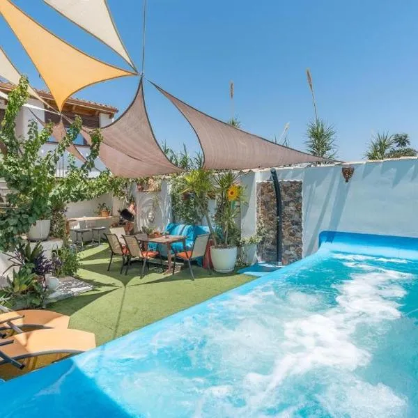 Apartamentos la Vega de Granada, hotel in Ambroz