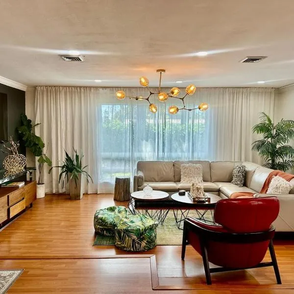 The Hollywood Beach Experience, hotel in Hollywood
