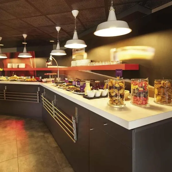 Ibis Évry-Courcouronnes, hotel en Evry-Courcouronnes