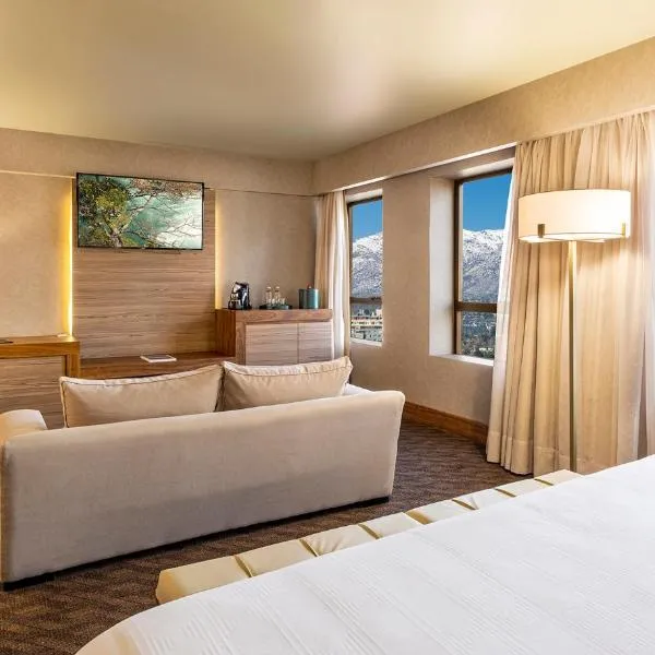 Hotel Regal Pacific Santiago, hotel sa Santiago