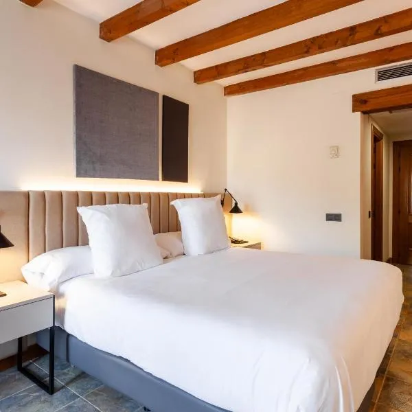 DWO Rioja Wine Hotel, hotel v mestu Cenicero