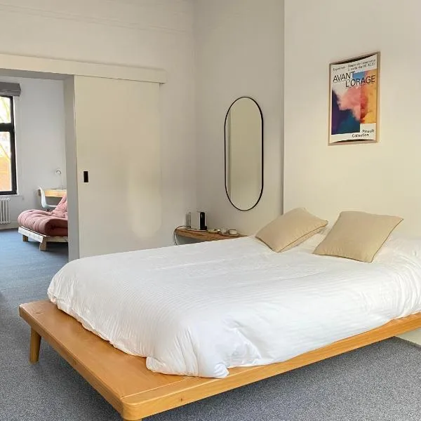 Canopée guesthouse, hotel v Bruselu