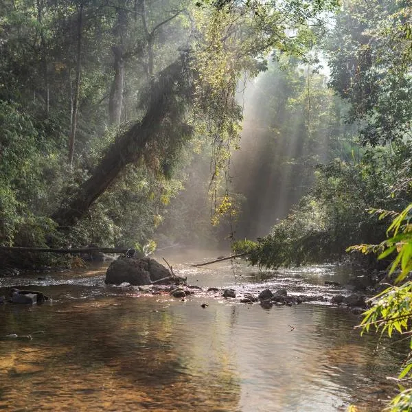 Blue Magpie Lodge Sinharaja, hotel v destinaci Kudawe