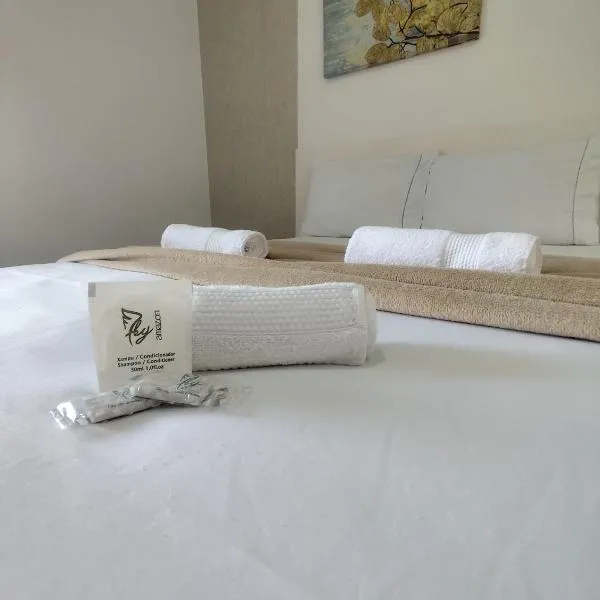 Suíte 12 dupla com vista para o mar, hotel in Pontal do Paraná