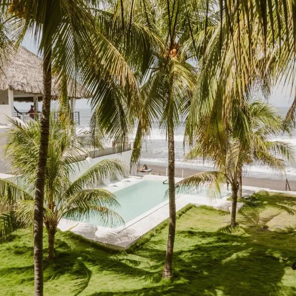 hotel nativo san blas، فندق في Playa San Blas