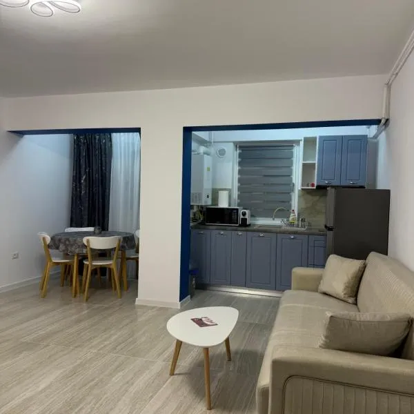 Rossi Apartment, hotel in Craiova