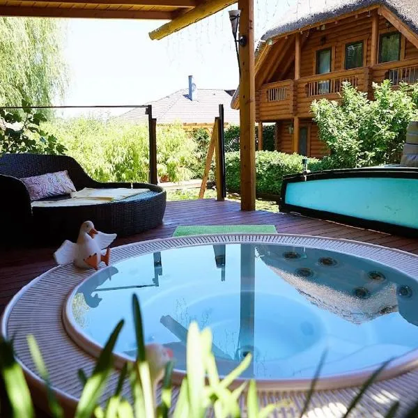 Greenwood Rönkház, ξενοδοχείο σε Gárdony