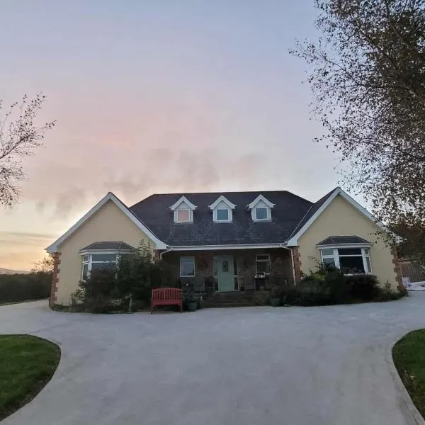 Stay With Jack, hotel in Limerick