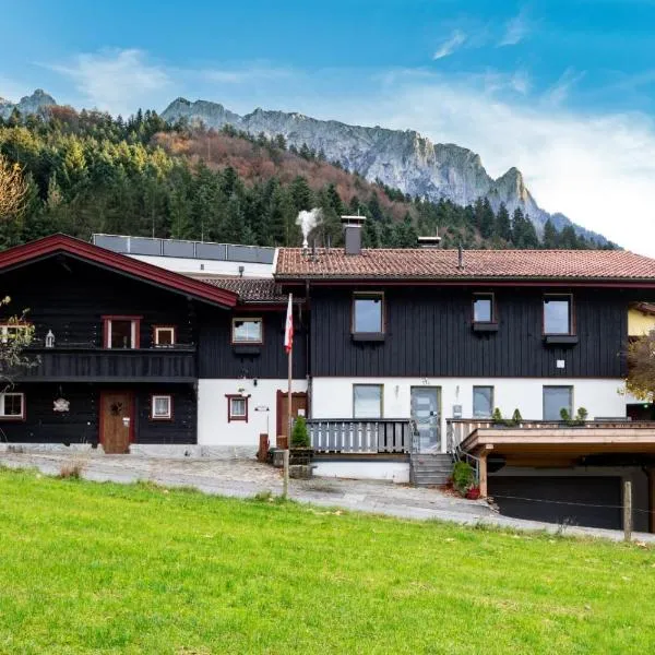 Kaiserhaus Holiday Apartments, hotel in Ebbs