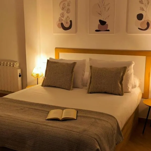 Hotel Arias โรงแรมในวิโก