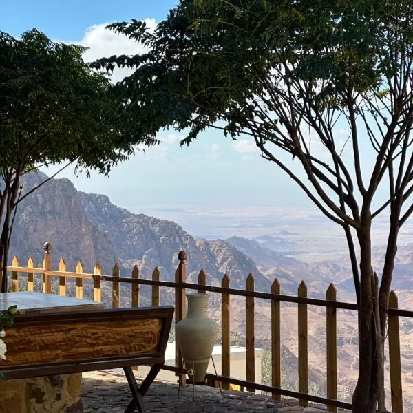 Dana luxury huts, hotel v destinaci Dana