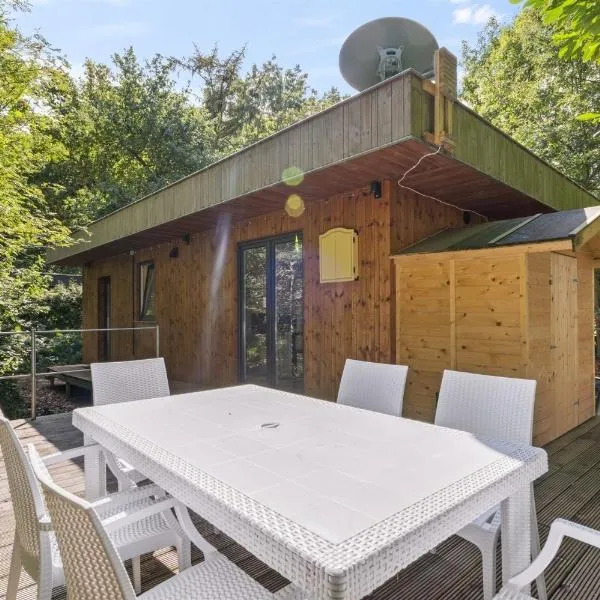 Chalet & Spa Nora, hotel in Stekene