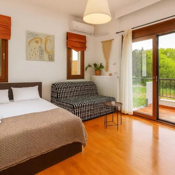 Suite Acropolis Serres With Parking Next to Center, hotell sihtkohas Sérres