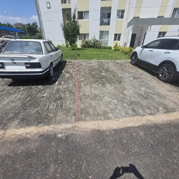 Ocean View Apartments, hotel in Sakumona