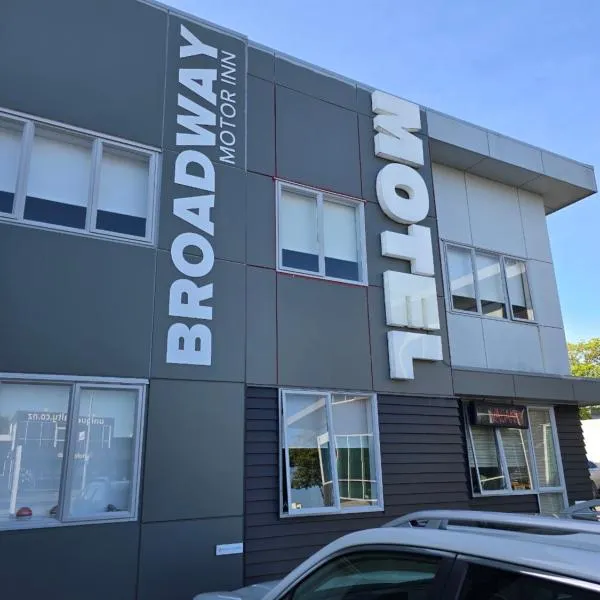 Broadway Motor Inn, ξενοδοχείο σε Πάλμερστον Νορθ