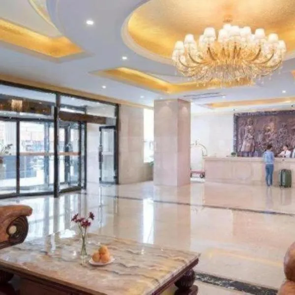 Vienna Hotel Tongliao Ke'erqin, hotel v Tongliau