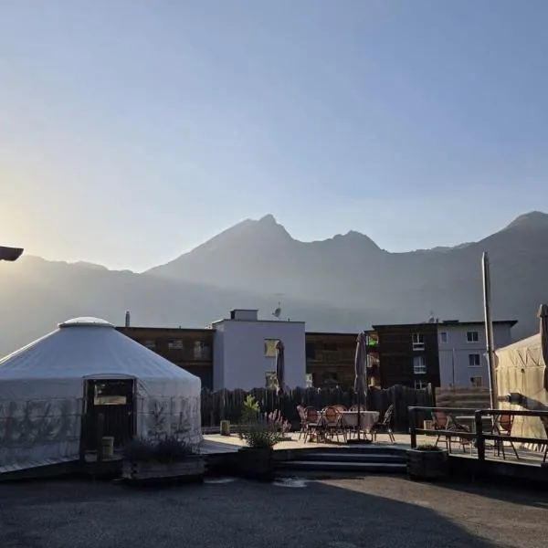 志摩-达沃斯旅馆，位于达沃斯的酒店