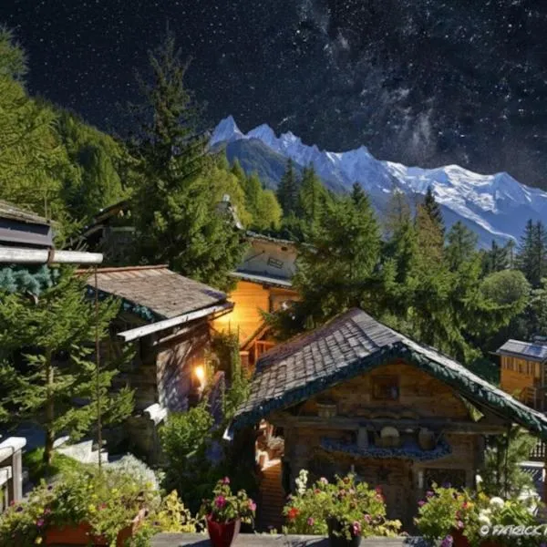 Hôtel Les Chalets de Philippe avec Jacuzzis Privatifs, hotel in Chamonix-Mont-Blanc