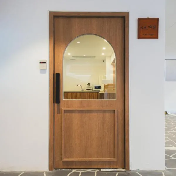DadamHotel, hotell i Suwon