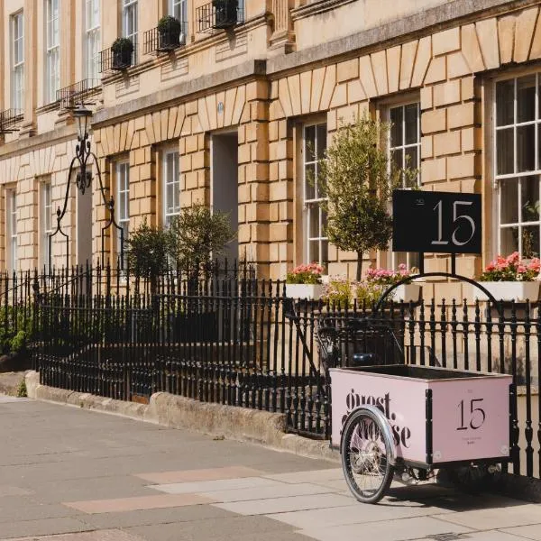 No 15 by GuestHouse, Bath, hotel in Bath