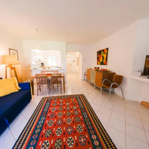 Apartment with 2 bedrooms in Balaia, Olhos de Água, Albufeira, hotel in Albufeira