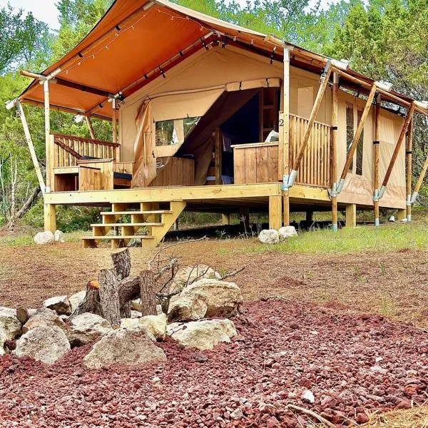 Glamping Escape with Fire Pit on Winery, hotell Johnson Citys