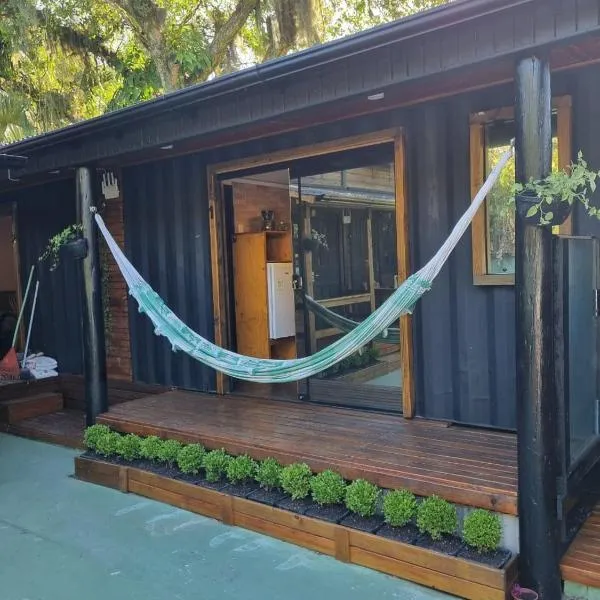 Casa Conteiner, hotel v destinaci Barra da Lagoa