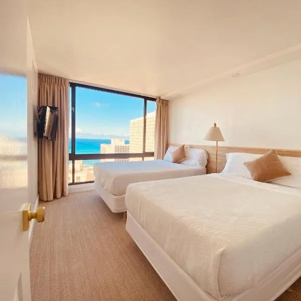 Newly renovated luxury, modern style Waikiki Sunset Hotel Ocean view Freeparking, hotell Honolulus