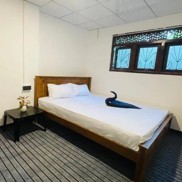 Wave Nest Hotel, Hotel in Weligama