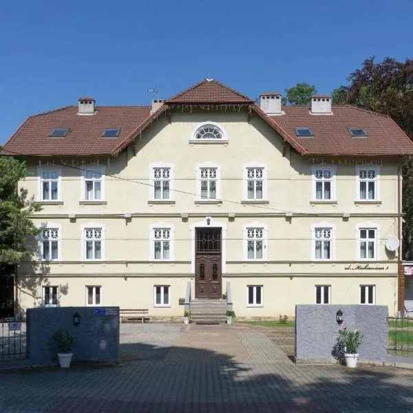 Villa Park Ustroń, hotel v destinaci Ustroň