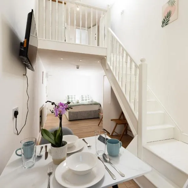 Charmstay Swiss Cottage, Hotel in London