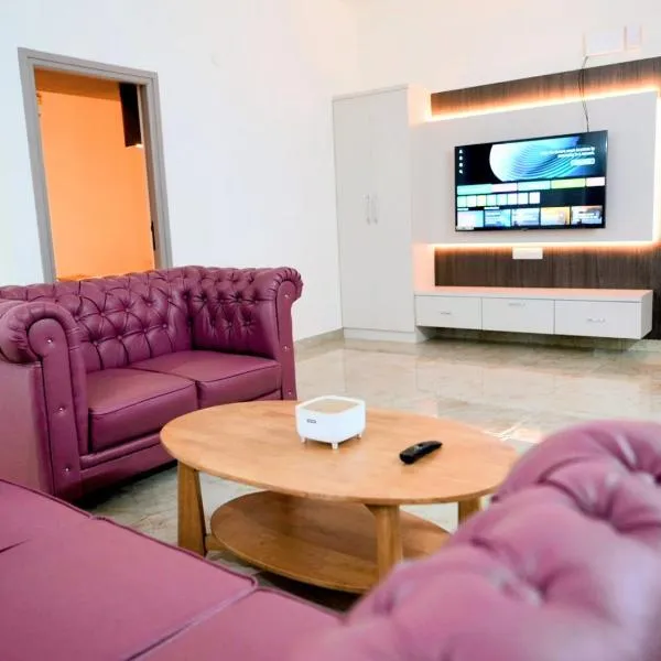 Amaira Studio living - Coimbatore، فندق في كويمباتور
